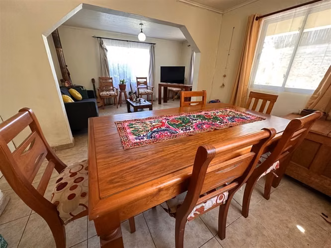 Casa en venta de 4 dorm. en San Antonio