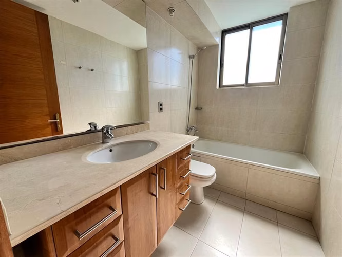 Departamento en venta de 2 dorm. en Talca Sector oriente