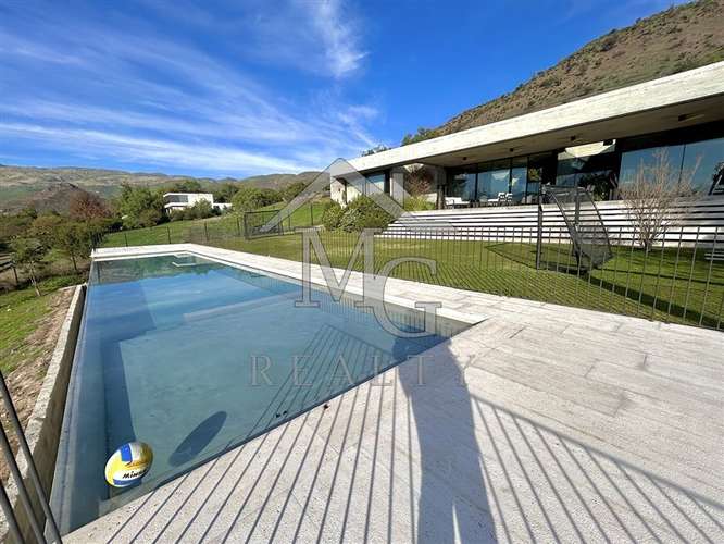 Casa en arriendo de 6 dorm. en Colina - Imagen 2