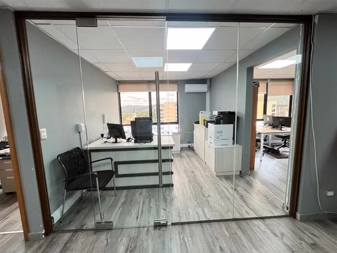 Oficina en arriendo en el centro de Talca