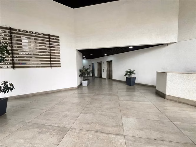 Oficina en arriendo en el centro de Talca