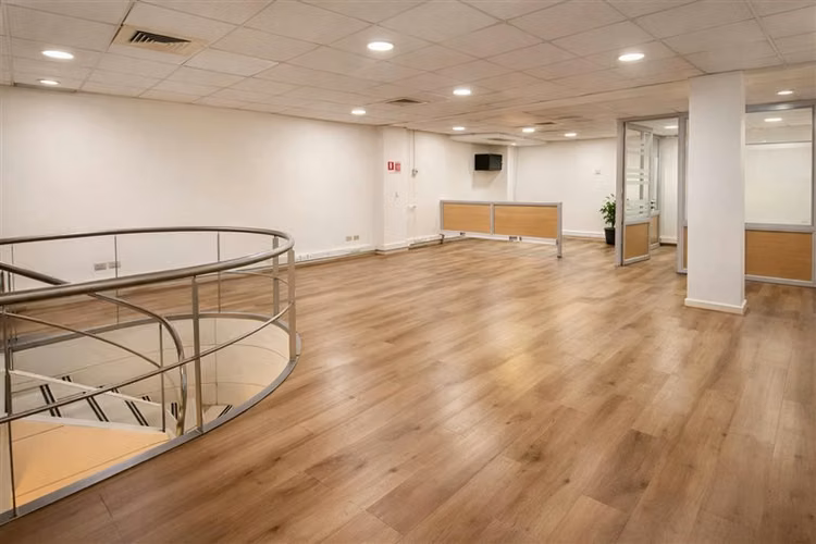 Oficina en arriendo en Providencia