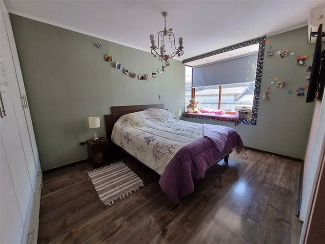 Casa en venta de 4 dorm. en Cerrillos