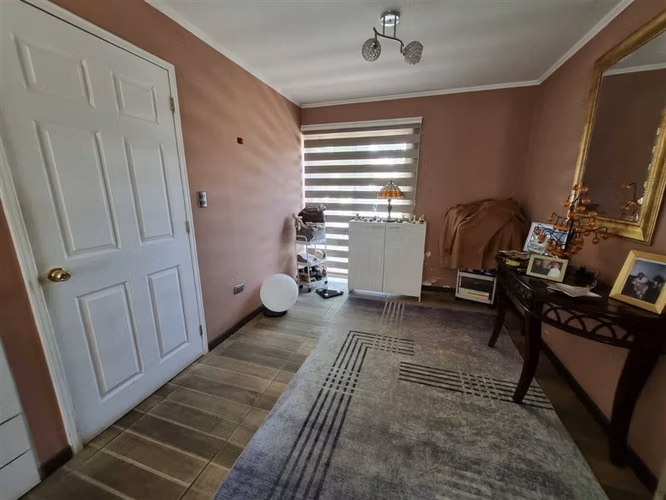 Casa en venta de 4 dorm. en Cerrillos