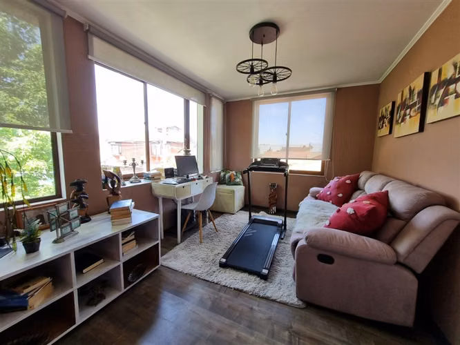Casa en venta de 4 dorm. en Cerrillos