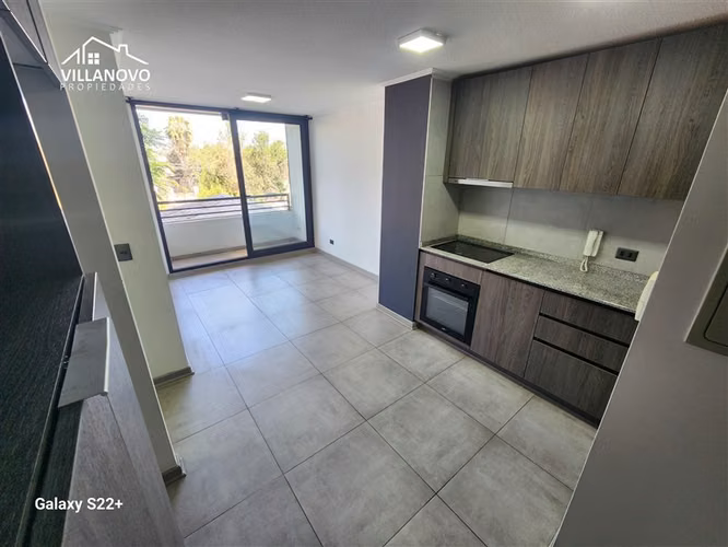 Departamento en venta de 2 dorm. en Macul casi nuevo.