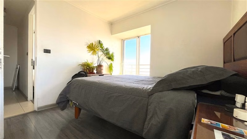 En venta departamento de 2 dorm. 2 baños en plaza Ñuñoa