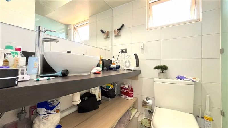 En venta departamento de 2 dorm. 2 baños en plaza Ñuñoa