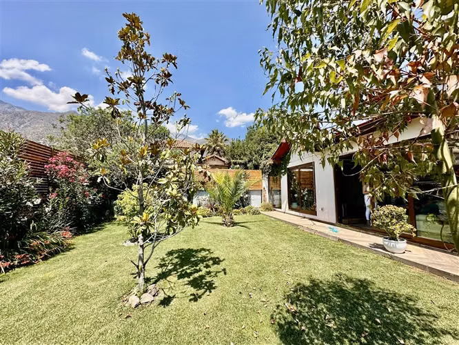 Casa en venta de 5 dorm. en Peñalolén - Imagen 9