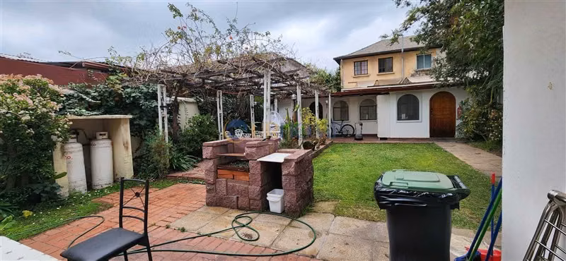 Se Vende Casa en Ñuñoa 4 dormitorios 2 baños, Oportunidad. - Imagen 16