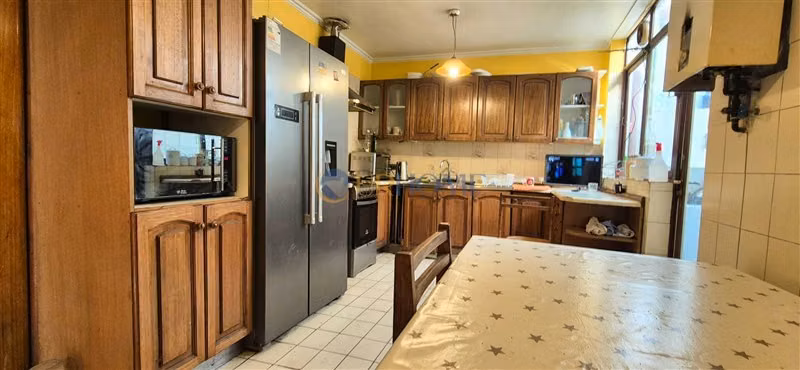 Se Vende Casa en Ñuñoa 4 dormitorios 2 baños, Oportunidad. - Imagen 33