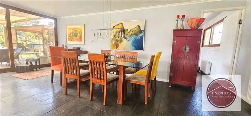 VENTA MODERNA LUMINOSA CASA EN COND. CHICUREO LOS INGLESES