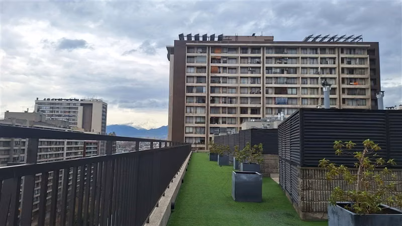 Departamento venta seminuevo 2 dorm. en Santiago Portugal