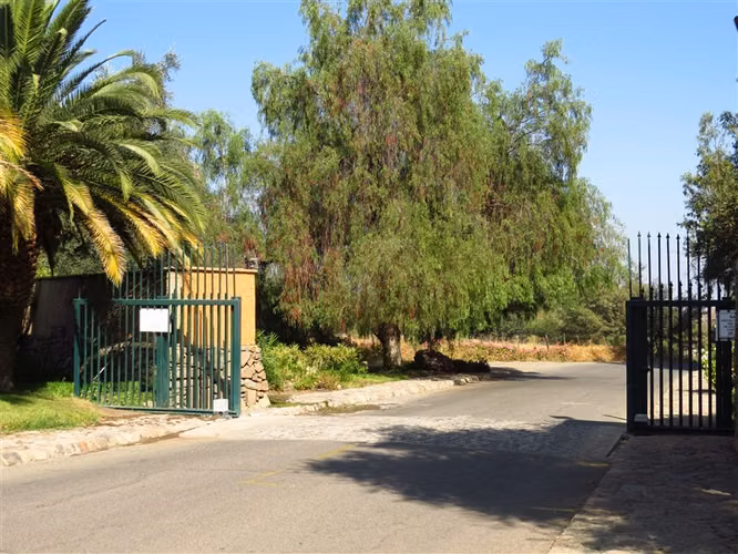 Parcela plana en venta Hacienda Chacabuco segunda etapa