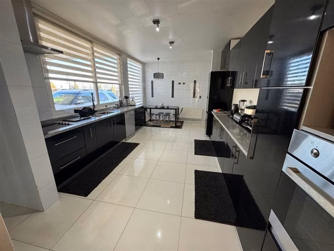 Casa mediterránea en condominio Los Lirios - Imagen 17