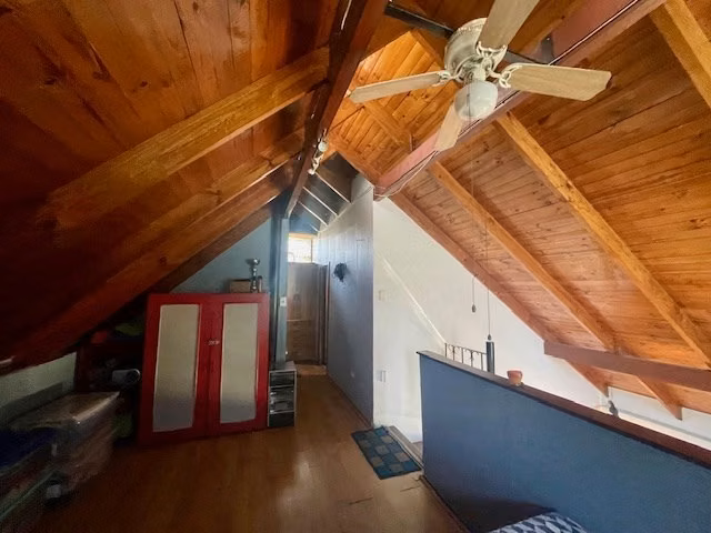 Galpón Industrial con casa de 3 dorm. en venta en San Miguel