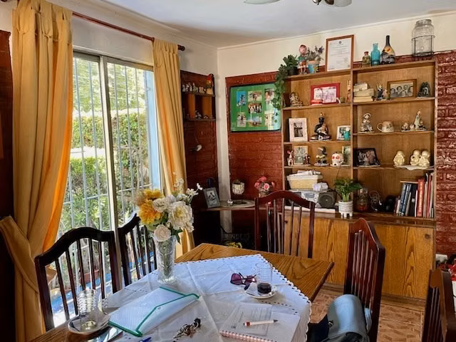 Galpón Industrial con casa de 3 dorm. en venta en San Miguel
