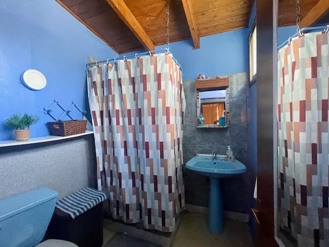 Galpón Industrial con casa de 3 dorm. en venta en San Miguel