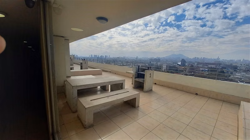 Departamento en venta de 2 dorm. en Estación Central