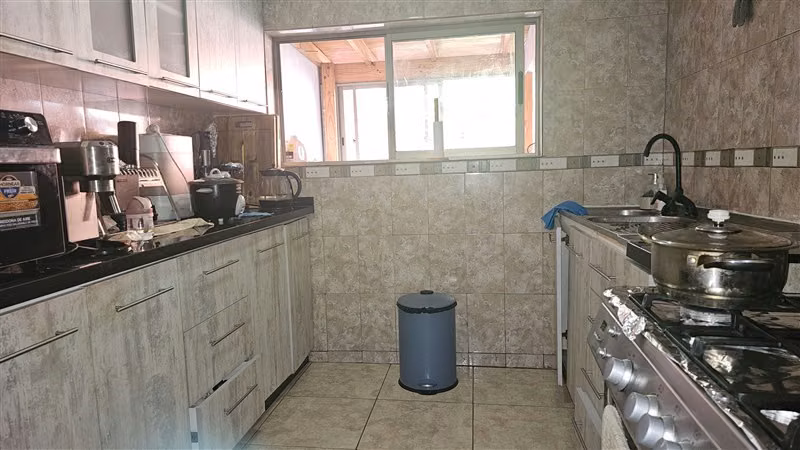Casa en venta de 5 dorm. en Quinta Normal