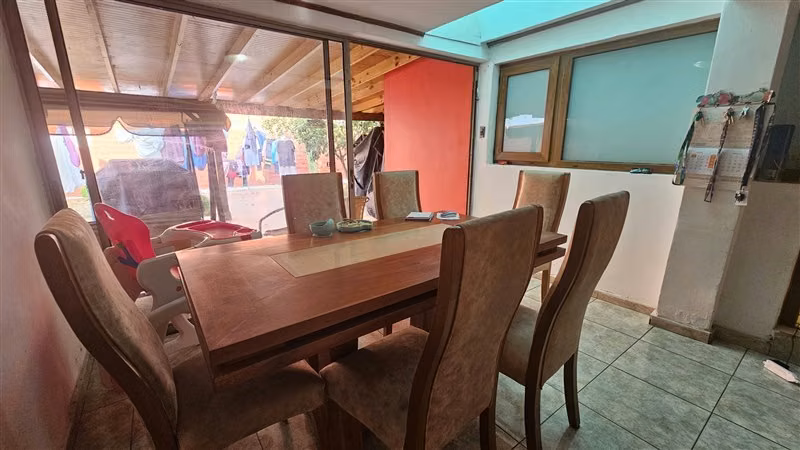 Casa en venta de 5 dorm. en Quinta Normal