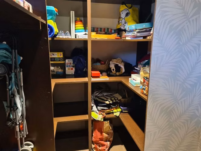 vendo solida casa, bajo tasacion, quincho, piscina,Talagante