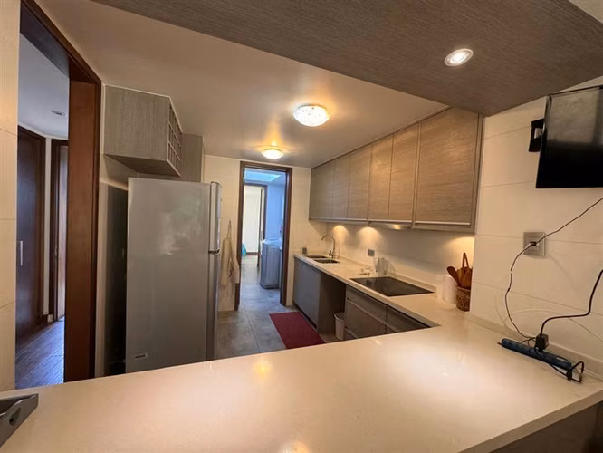 Condominio Aiwinco con playa y marina a pasos del centro