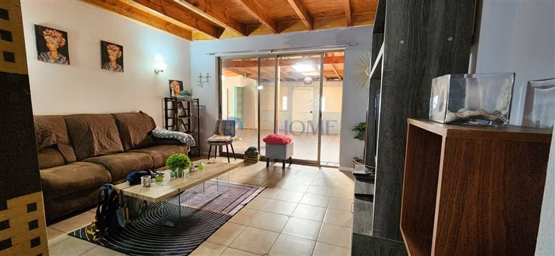 Parcela en venta Casa, psicina, 5000 m2 en Talagante