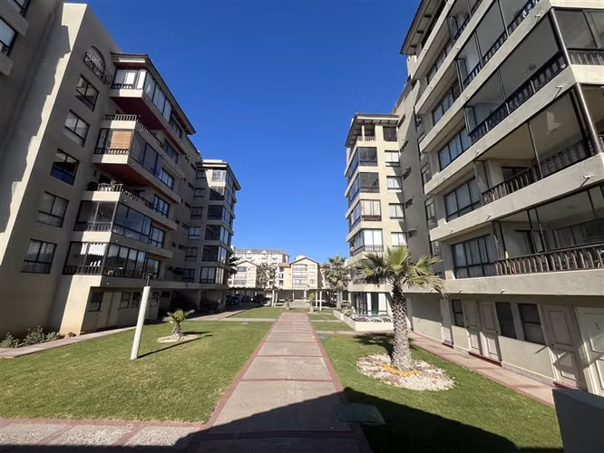 Departamento venta de 4 dorm. Cuatro Esquinas en La Serena
