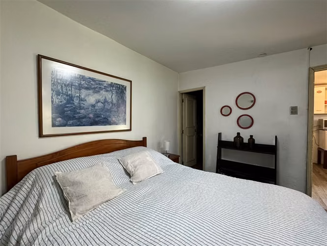 VENTA CASA EN LA REINA BAJA 5 Dormitorios 5 Baños, Piscina.