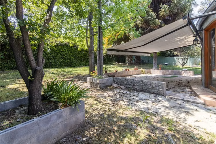 CASA EN VENTA EN LA REINA ALTA ! VISTA VERDE, BUEN BARRIO !.