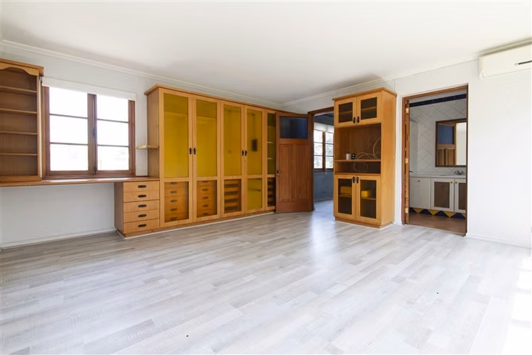 CASA EN VENTA EN LA REINA ALTA ! VISTA VERDE, BUEN BARRIO !.