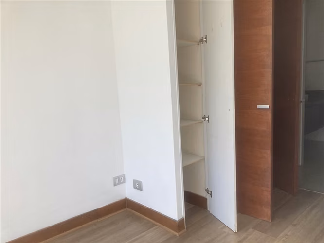 VENTA DEPARTAMENTO en Las Condes 1Dormitorio 1Baño, MetroL1 - Imagen 9
