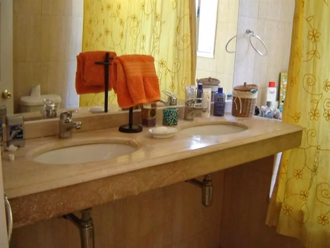 Casa en venta de 4 dorm. en Talagante