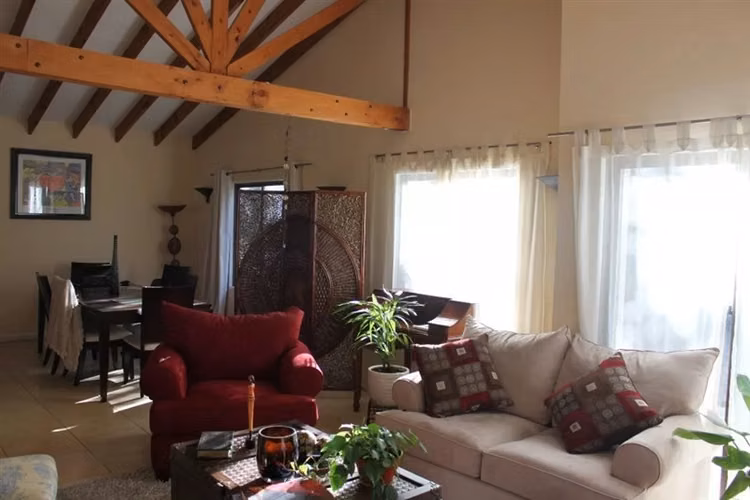 Casa en venta de 4 dorm. en Talagante