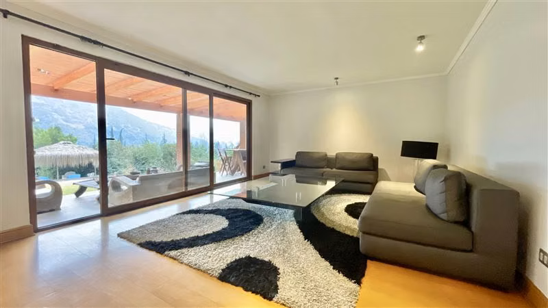 Casa en Venta en Lo Barnechea