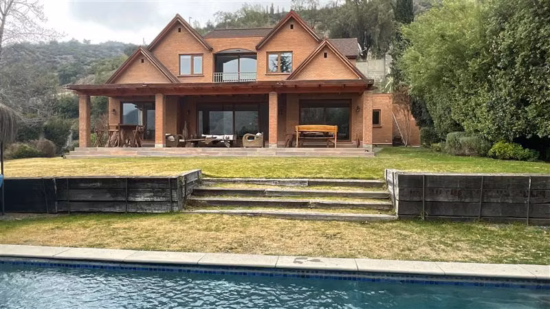 Casa en Venta en Lo Barnechea