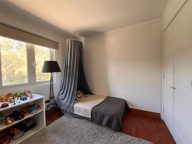 Casa en Venta de 4d, Piedra Roja, Clínica Alemana Chicureo.
