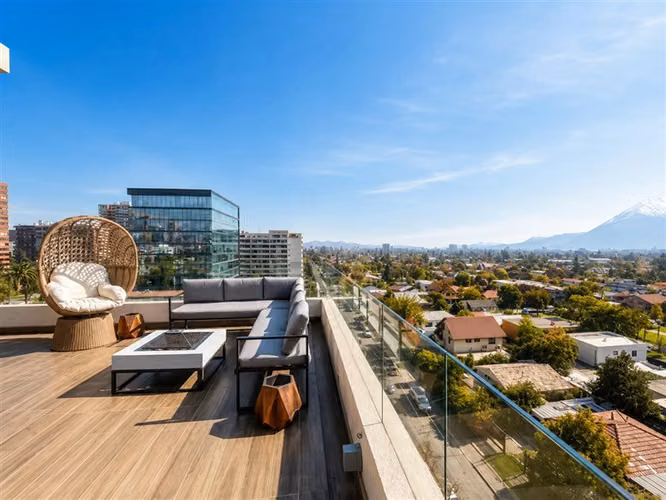 Se Vende Penthouse276 m2 ,2 dormitorios, 2 baños , Vitacura.