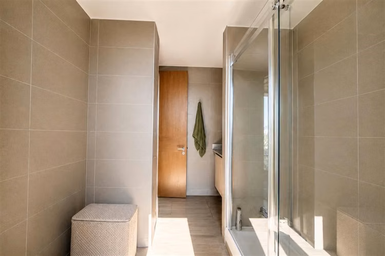 Se Vende Penthouse Vitacura 276 m2 , 2 Estacionamientos.
