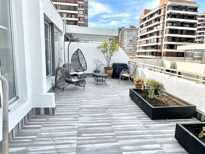 Penthouse Venta- 2 Dorm.-gran Terraza- Vitacura