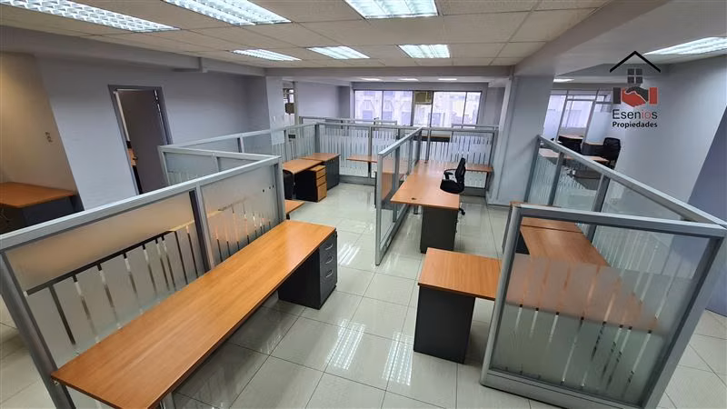 Oficinas en Amplio Piso Equipada Teatinos