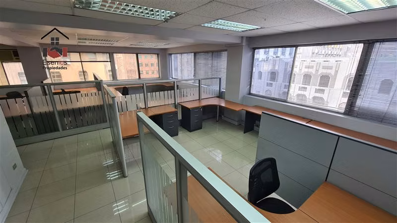 Oficinas en Amplio Piso Equipada Teatinos