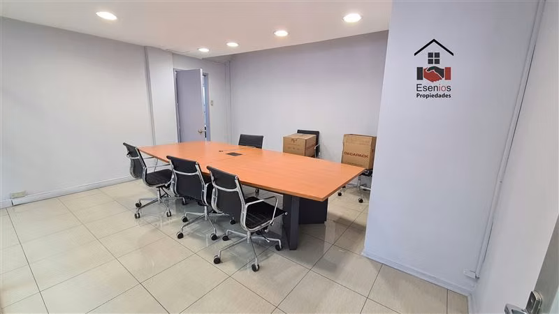 Oficinas en Amplio Piso Equipada Teatinos