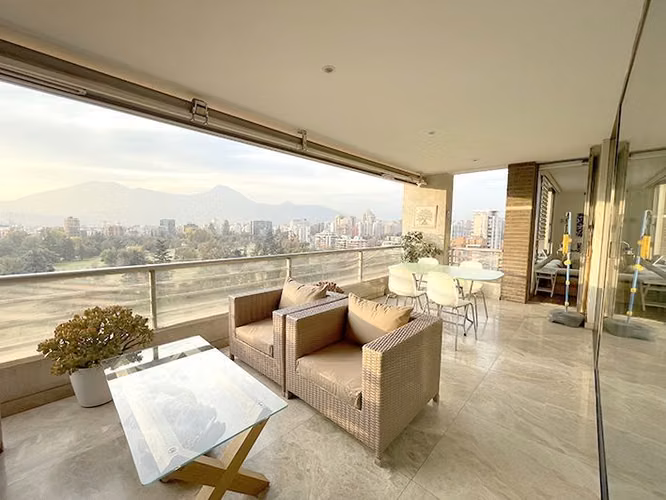 Depto en arriendo remodelado Las Condes/ 4 dorm/sala estar/
