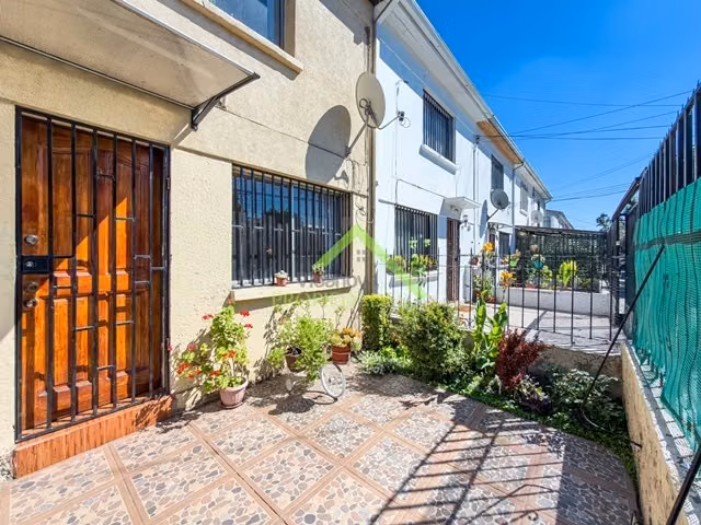 tradicional casa 5 de Abril / Aeropuerto