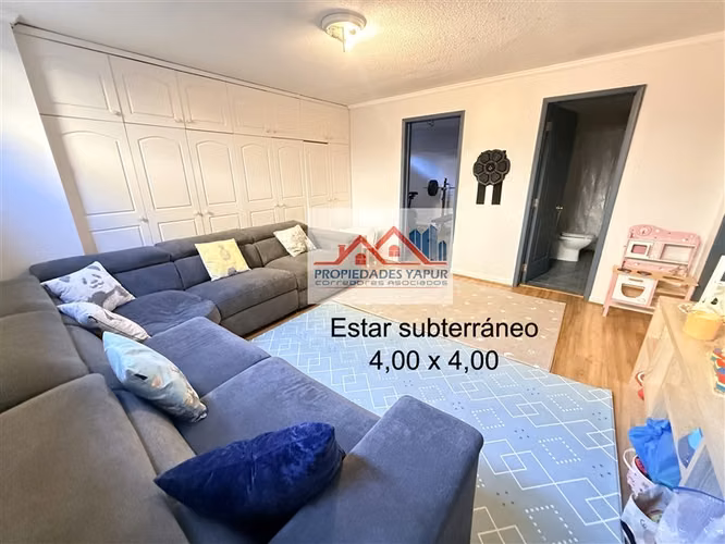 Casa 230/392 5D 4B piscina terraza 46m2 quincho Remodelada
