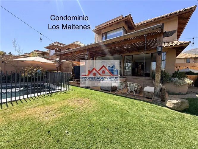 Casa 230/392 5D 4B piscina terraza 46m2 quincho Remodelada