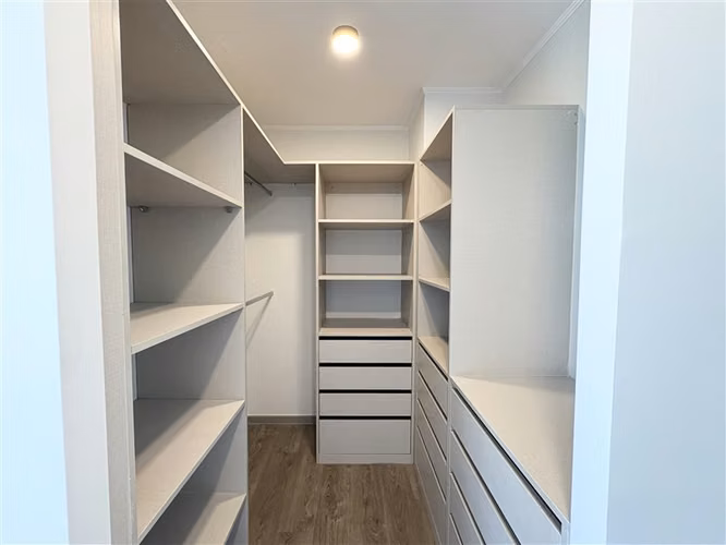 Hermoso Departamento en arriendo de 2 dorm. en Providencia