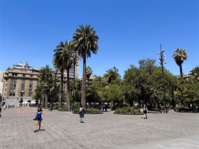 Oportunidad!! Local Comercial en arriendo en Centro Santiago